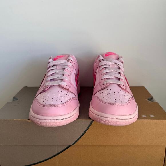 Nike Dunk Low ‘Hyper Pink’ Kids Sneakers - SZ 5 Y- W 6.5 - Picture 9 of 12